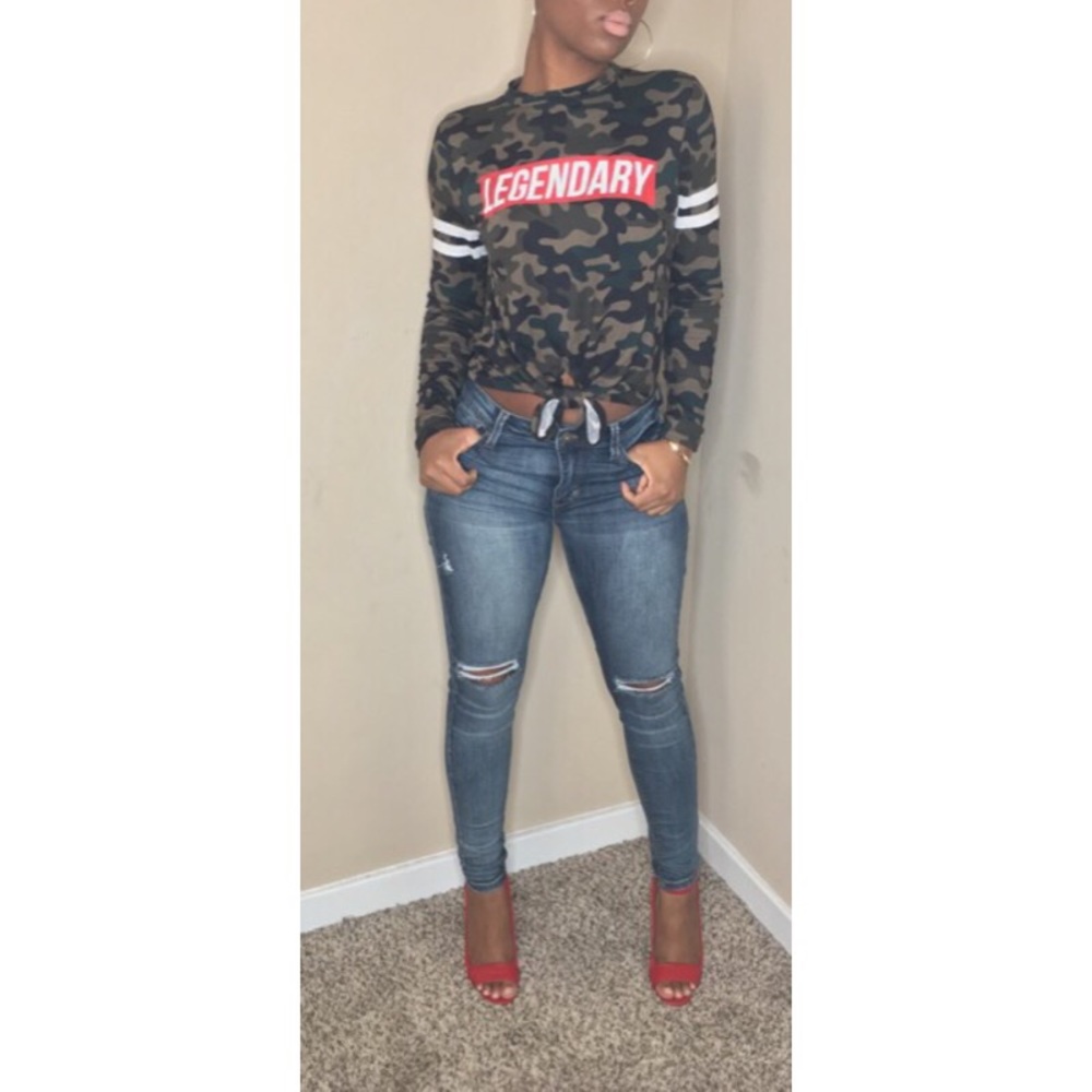 Legendary Tee
